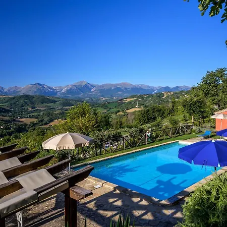 Stunning In Monte San Martino