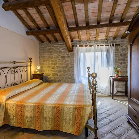Feriehus Stunning In Monte San Martino